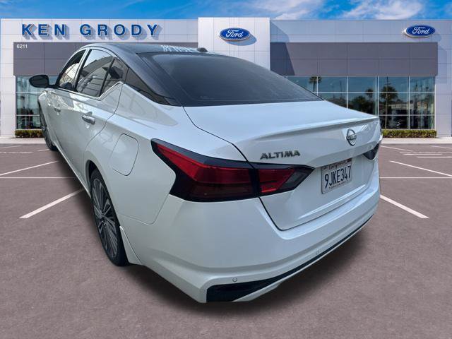 Used 2024 Nissan Altima 2.5 SL FWD image 5