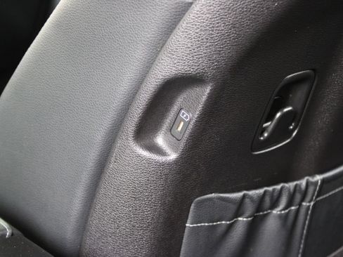 Used 2024 Kia Telluride EX w/ EX Captain's Chair Package AWD/4WD image 43