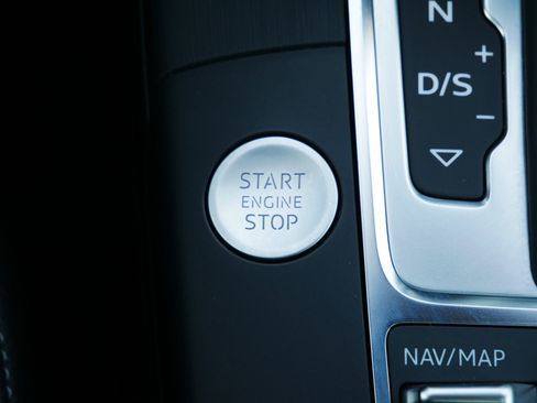 Used 2020 Audi A3 2.0T Premium Plus image 27