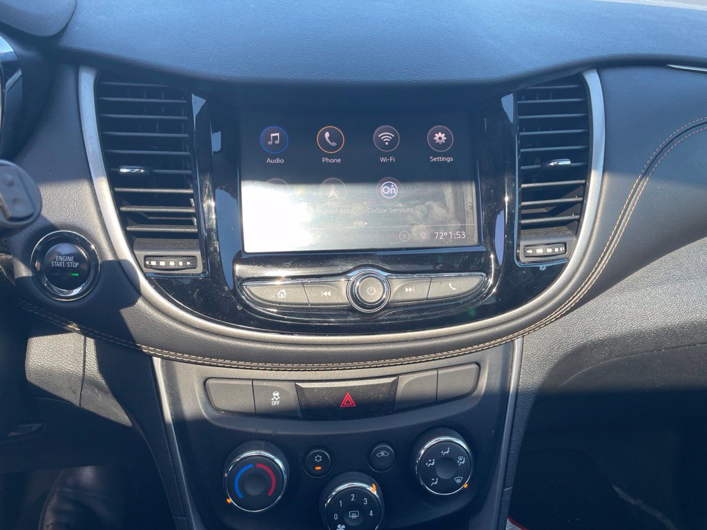Used 2020 Chevrolet Trax LT w/ Sun & Sound Package FWD image 20