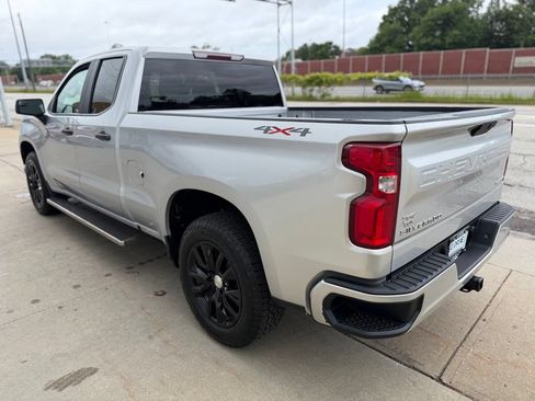 Used 2020 Chevrolet Silverado 1500 Custom w/ Custom Value Package AWD/4WD image 7