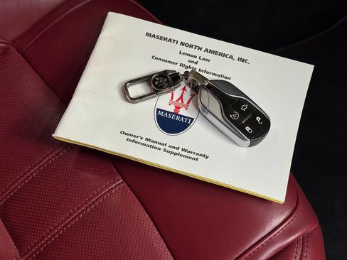 Used 2018 Maserati Ghibli S GranSport image 90