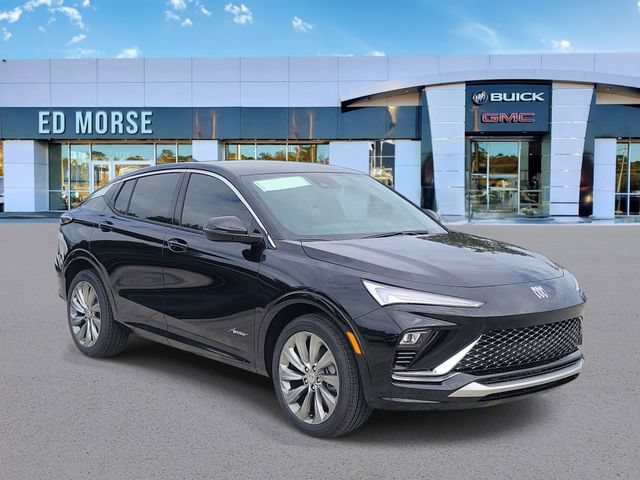 New 2026 Buick Envista Avenir FWD image 2
