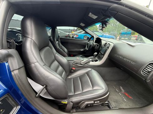 Used 2006 Chevrolet Corvette Convertible RWD image 6