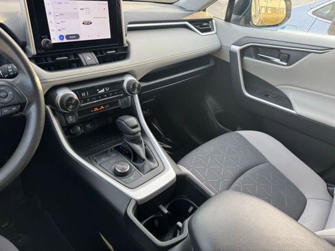 Certified 2024 Toyota RAV4 XLE w/ Convenience Package image 18