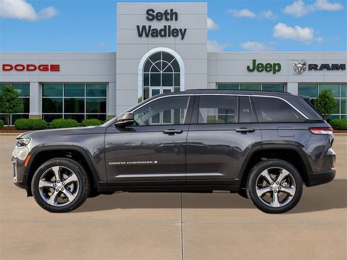New 2026 Jeep Grand Cherokee Limited image 4