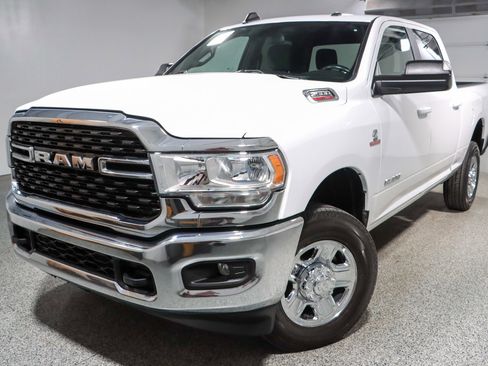 Used 2022 RAM 2500 Big Horn w/ Cold Weather Group image 31