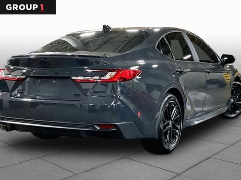 Used 2025 Toyota Camry SE w/ Convenience Package AWD/4WD image 13