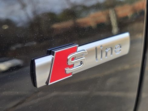 New 2026 Audi Q8 Premium Plus image 32