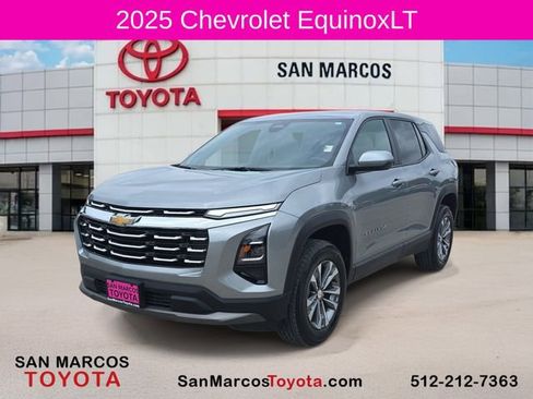 Used 2025 Chevrolet Equinox LT FWD image 1