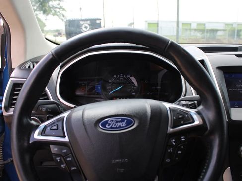 Used 2020 Ford Edge SEL AWD/4WD image 12