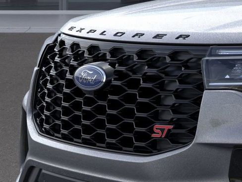 New 2025 Ford Explorer ST image 17
