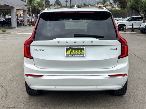 Used 2025 Volvo XC90 B6 Plus AWD/4WD image 7