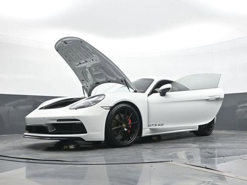 Certified 2024 Porsche 718 Cayman GTS image 27