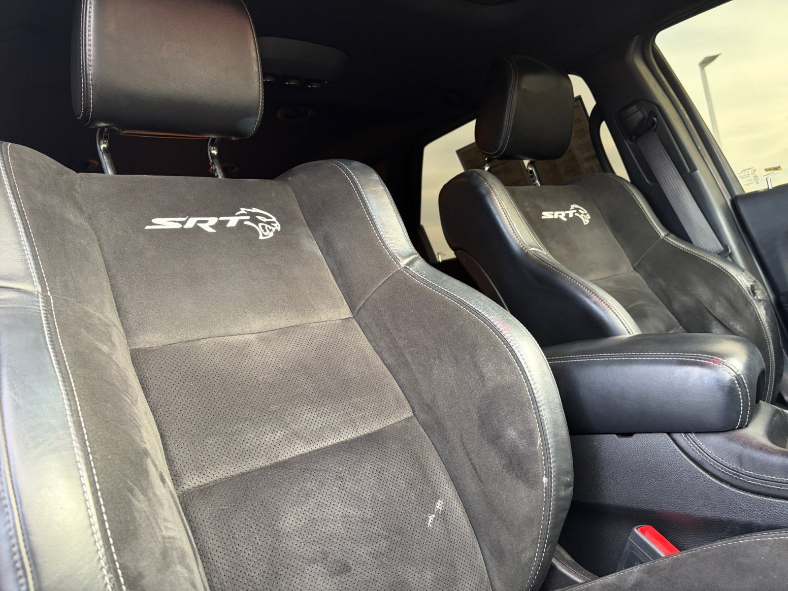 Used 2021 Dodge Durango SRT Hellcat w/ Technology Group AWD/4WD image 32