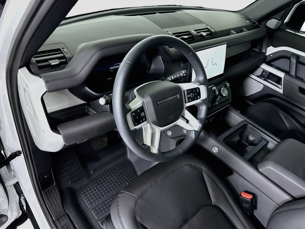 Used 2024 Land Rover Defender 130 S AWD/4WD image 9