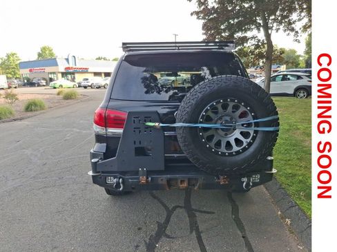 Used 2013 Lexus LX 570 4WD w/ Luxury Pkg image 7