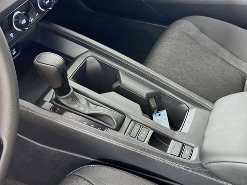 Used 2025 Honda Accord SE image 9