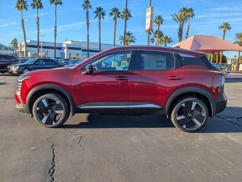 New 2026 Nissan Kicks SR image 3