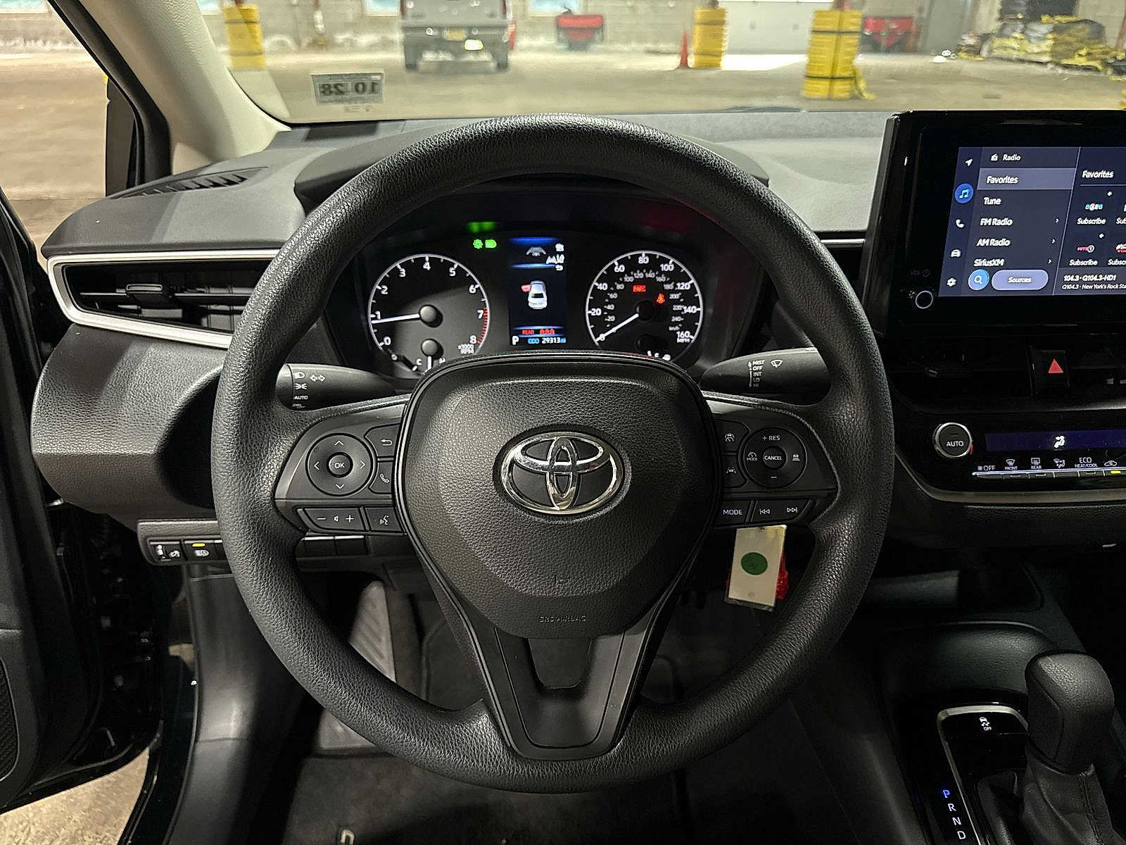 Certified 2024 Toyota Corolla LE FWD image 18