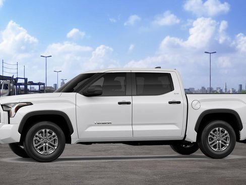 New 2026 Toyota Tundra SR5 AWD/4WD image 5