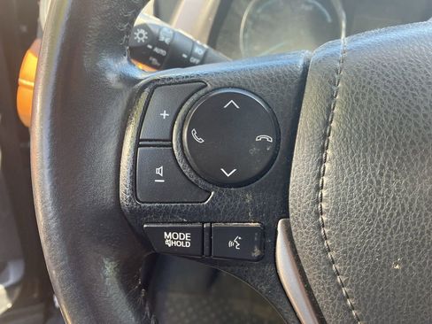 Used 2017 Toyota RAV4 Limited image 15