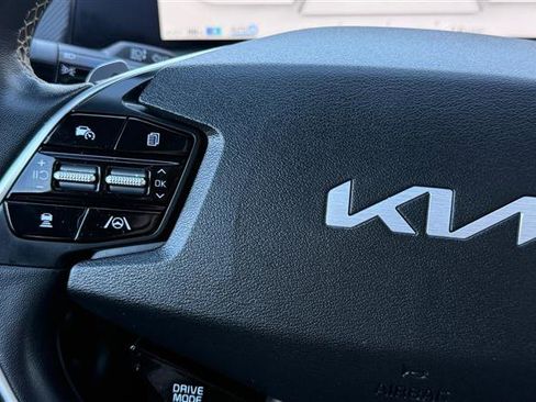 Used 2023 Kia EV6 GT-Line image 25