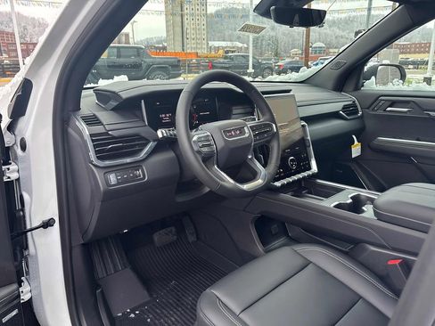 New 2026 GMC Acadia Elevation image 15