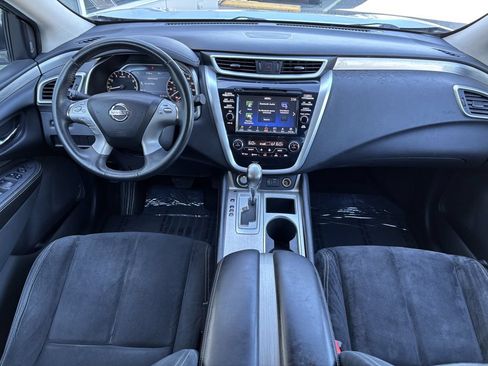 Used 2018 Nissan Murano SV FWD image 21