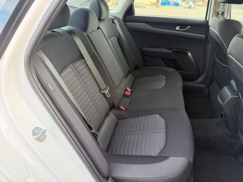 Used 2025 Kia K5 LXS image 38