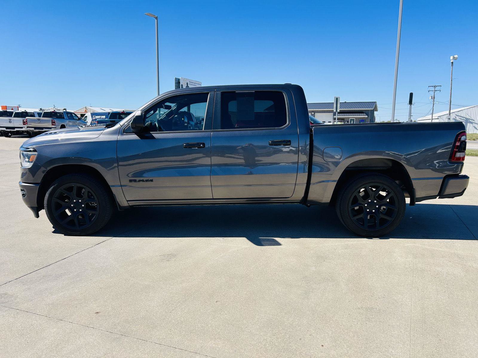 Used 2024 RAM 1500 Laramie AWD/4WD image 35