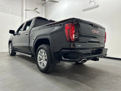 Used 2022 GMC Sierra 1500 Denali AWD/4WD image 19