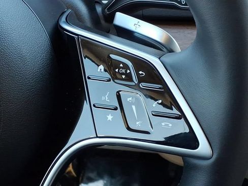 New 2026 Mercedes-Benz GLS 450 4MATIC image 10