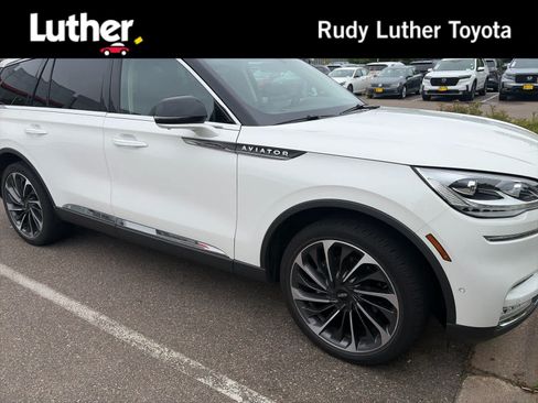 Used 2022 Lincoln Aviator Reserve w/ Equipment Group 201A AWD/4WD image 1
