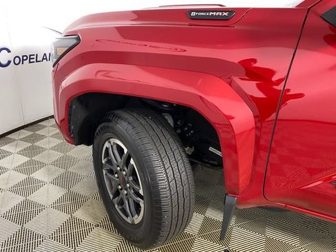 Certified 2025 Toyota Tacoma TRD Sport w/ TRD Sport Premium Package AWD/4WD image 23