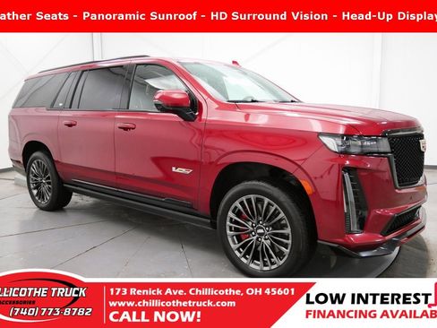 Used 2023 Cadillac Escalade ESV V image 1