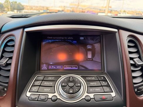 Used 2017 INFINITI QX50 AWD w/ Premium Plus Package image 30