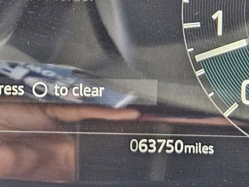 Used 2022 Land Rover Discovery S R-Dynamic image 13