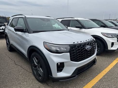 New 2026 Ford Explorer ST w/ Sun And Sound Package AWD/4WD image 6