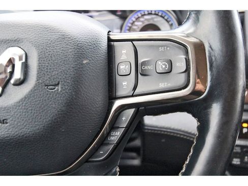 Used 2019 RAM 1500 Limited w/ Advanced Safety Group AWD/4WD image 13