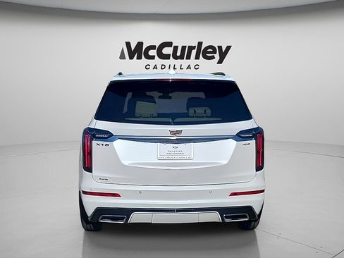 Used 2023 Cadillac XT6 Sport AWD/4WD image 6