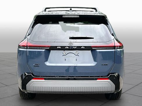 Used 2026 Toyota RAV4 XSE w/ Panoramic Sun Roof Package AWD/4WD image 5