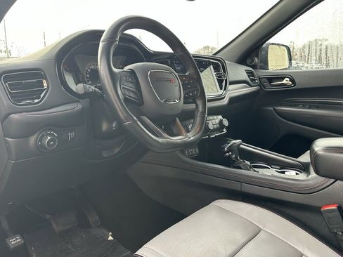 Used 2023 Dodge Durango GT image 8