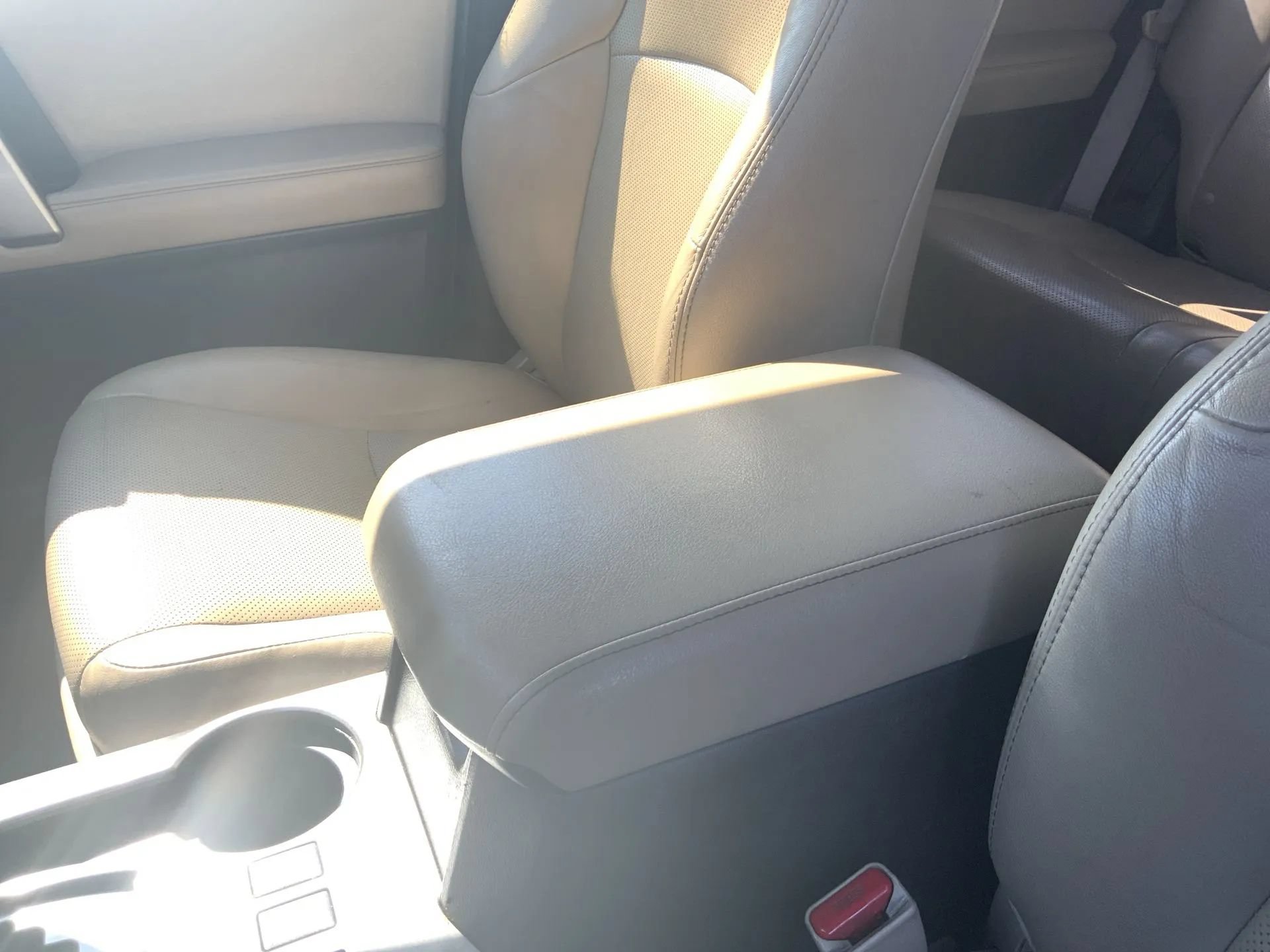 Used 2015 Toyota 4Runner Limited AWD/4WD image 22