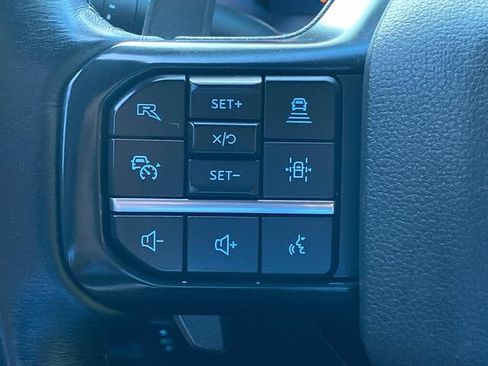 Used 2022 Ford F150 Raptor w/ Equipment Group 801A High AWD/4WD image 18