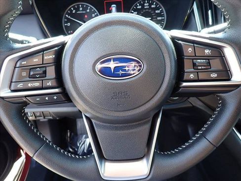 Used 2025 Subaru Outback Premium AWD/4WD image 17