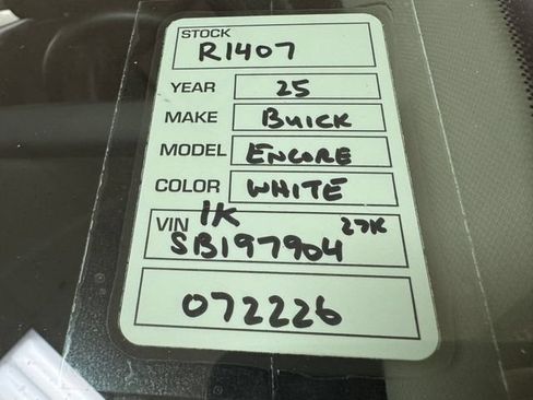 Used 2025 Buick Encore GX Preferred FWD image 24