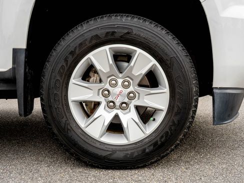 Used 2018 GMC Canyon SLE RWD image 27