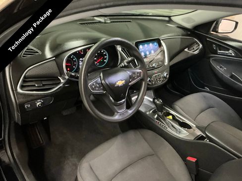 Used 2019 Chevrolet Malibu LT image 8