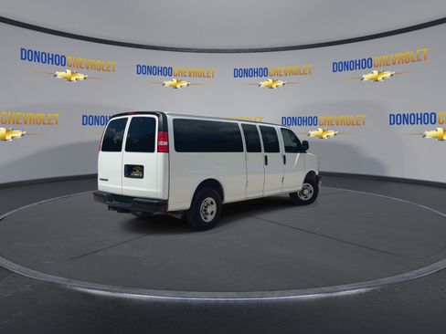 Used 2024 Chevrolet Express 3500 LS RWD image 11